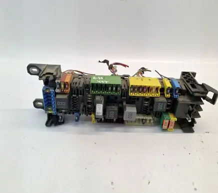 Mercedes-Benz Vito Viano W447 Fuse box set A4475460046