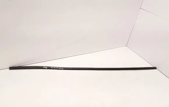 Citroen C3 Pluriel Front windscreen/windshield window 