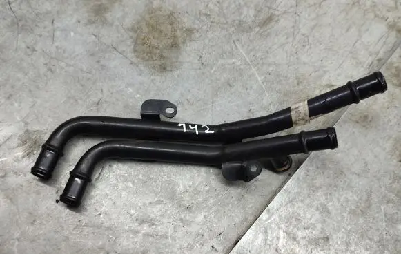 Porsche Cayenne (92A) Engine coolant pipe/hose 7P0121070AC