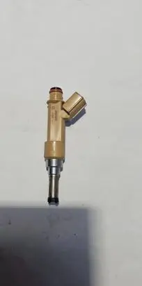 Toyota Verso Fuel injector 232500T030 138023106