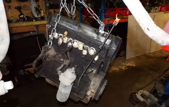 Volkswagen Transporter - Caravelle T4 Engine AUF