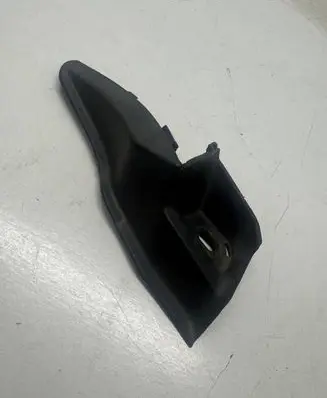 Renault Austral Wiper trim 668634331R