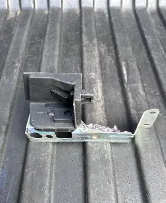 BMW X3 G01 Parcel shelf load cover mount bracket 9904007452 7396581