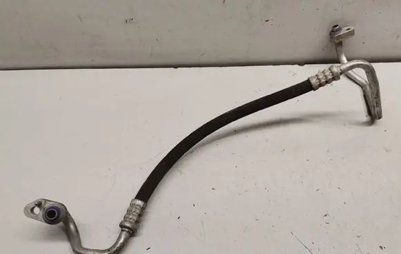 Mercedes-Benz C W205 Air conditioning (A/C) pipe/hose A2058304804