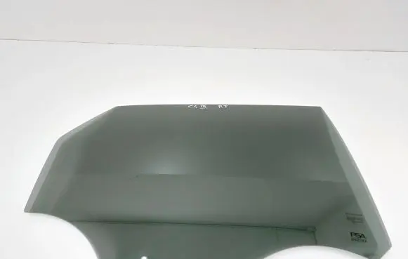 Rear door window glass