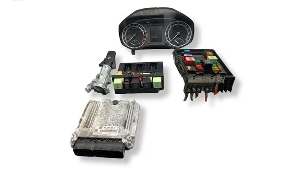 Skoda Octavia Mk2 (1Z) Engine ECU kit and lock set 0281015875 03L906022RD 03L906022GA