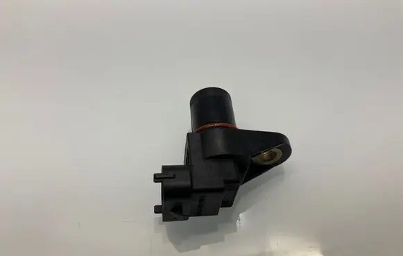 Mercedes-Benz C W204 Camshaft position sensor A0051531328 102T07 2772