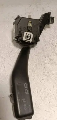 Volkswagen Touran I Indicator stalk 1K0953513A 01103501 10350141725208