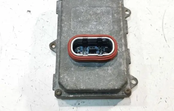 Opel Vectra C Headlight ballast module Xenon 5DF00870430 24453415 0837596