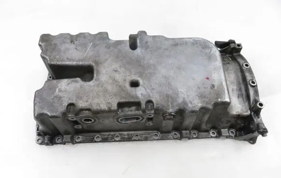 Volvo V70 Oil sump 8631507A