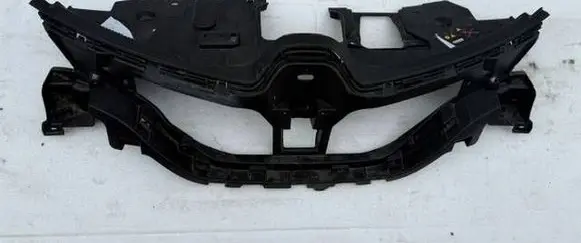 Renault Captur II Front bumper upper radiator grill 620365678R