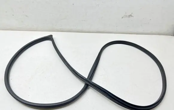 KIA Optima Front door rubber seal 