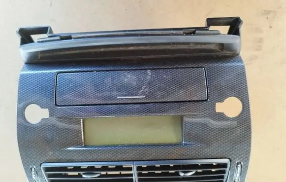 Citroen C4 I Picasso Dash center air vent grill 9646338277