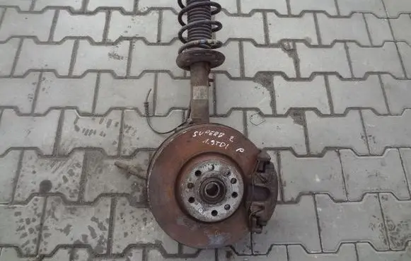 Skoda Superb B6 (3T) Front wheel hub spindle knuckle