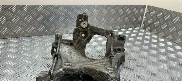 Audi A4 S4 B9 Engine mounting bracket 8W0399295E