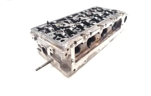 Volkswagen Golf SportWagen Engine head 04L103373E