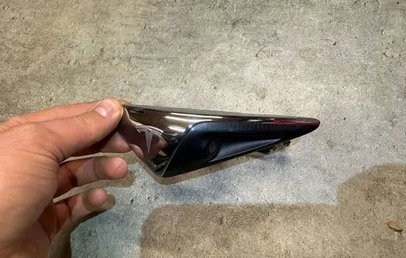 Tesla Model 3 Side fender camera 112510677C