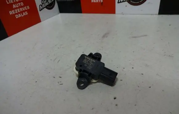 Volvo S60 Airbag deployment crash/impact sensor 30798030