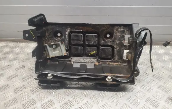 Dodge Challenger Battery tray 05112061AK 04780795AE