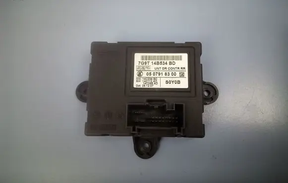 Ford Mondeo MK IV Door control unit/module 7G9T14B534BD 0507918300