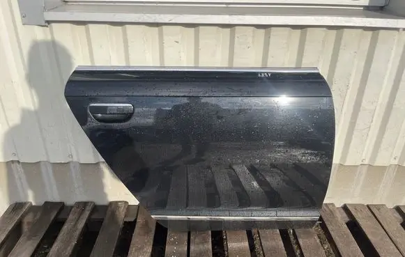 Audi A6 S6 C6 4F Rear door