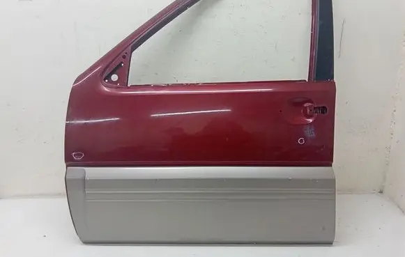 Nissan Terrano Front door 801017F731