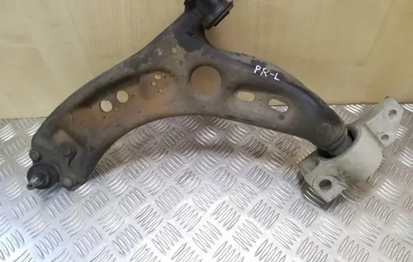 Volkswagen Eos Front lower control arm/wishbone