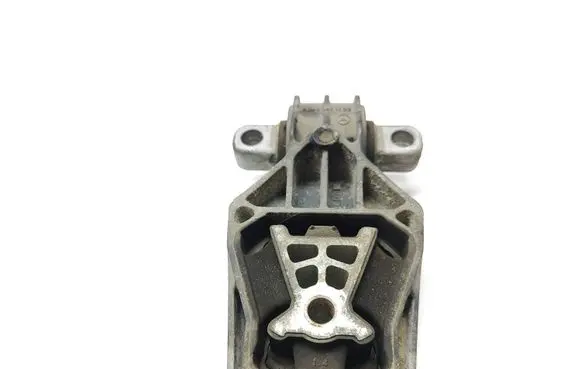 Mercedes-Benz B W246 W242 Engine mount bracket A2462401209