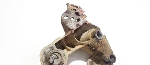Audi A6 S6 C5 4B Engine mounting bracket 8e0199352d