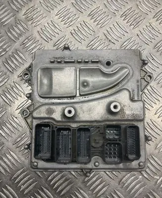 BMW 3 F30 F35 F31 Engine control unit/module 8626762 0261S10203 170010490