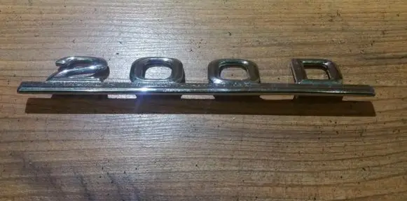 Mercedes-Benz C W202 Manufacturer badge logo/emblem 