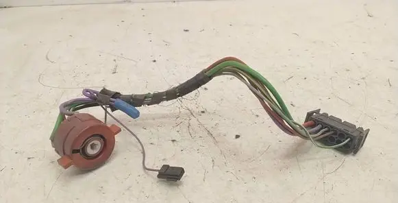 BMW 3 E36 Ignition lock contact 1378138 828878