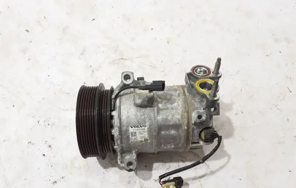 Volvo V60 Air conditioning (A/C) compressor (pump) 31497908