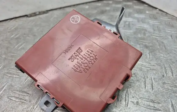 Lexus GS 300 350 430 450H Parking PDC control unit/module 8967030040 1012380121
