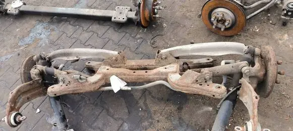 Opel Insignia A Rear axle beam 