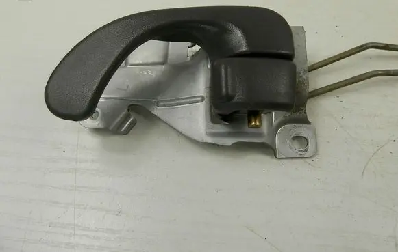 Mitsubishi Lancer Rear door interior handle 