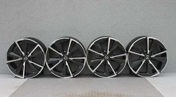 Nissan Qashqai J12 R19 alloy rim NISSAN6UA3AJ12 6UA3A
