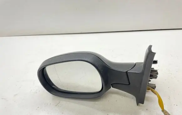 Nissan Micra Front door electric wing mirror 