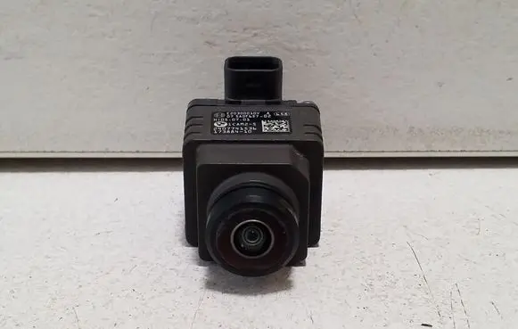 BMW i4 Front bumper camera 5A0F6D7
