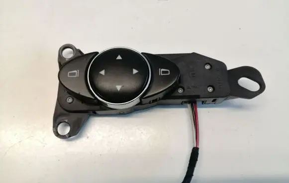 Mercedes-Benz E W211 Wing mirror switch 2118215779 03211035 611470