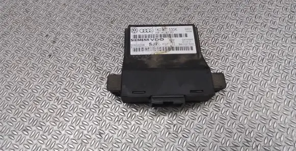 Volkswagen Caddy Door control unit/module 1K0907530K 1K0907951
