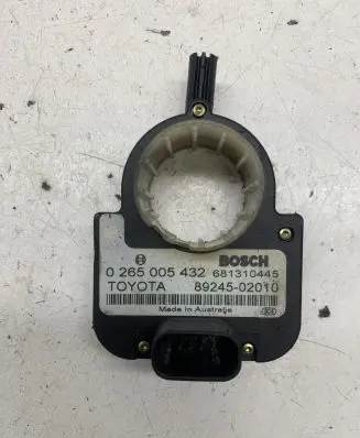 Toyota Avensis T250 Steering angle sensor 8924502010 0265005432