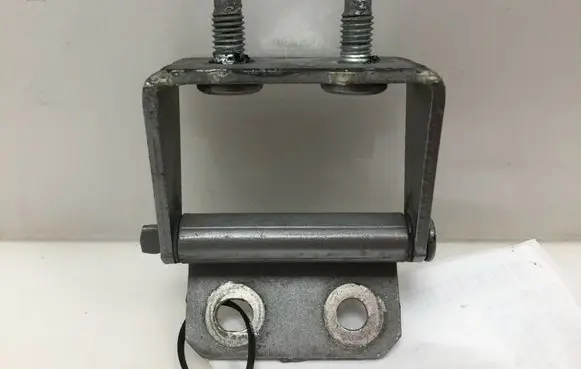 Nissan Qashqai Tailgate/trunk/boot hinge 