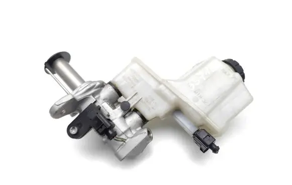 Audi A3 S3 8V Master brake cylinder 502611301G