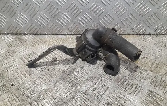 Volkswagen Golf VI Electric auxiliary coolant/water pump 5N0965561