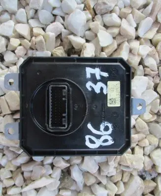 Hyundai i30 LED ballast control module 0492191000