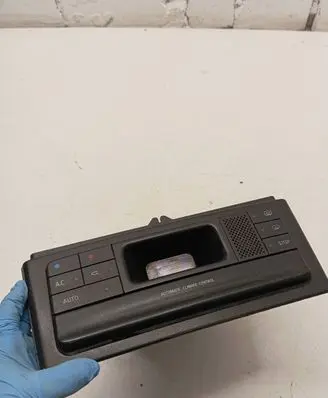 Renault Laguna I Climate control unit 7700414647A 9140010251