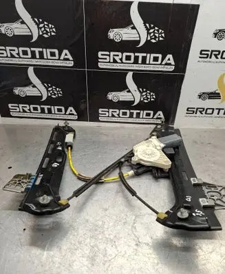 Mercedes-Benz CLS C218 X218 Rear window lifting mechanism without motor 918246100