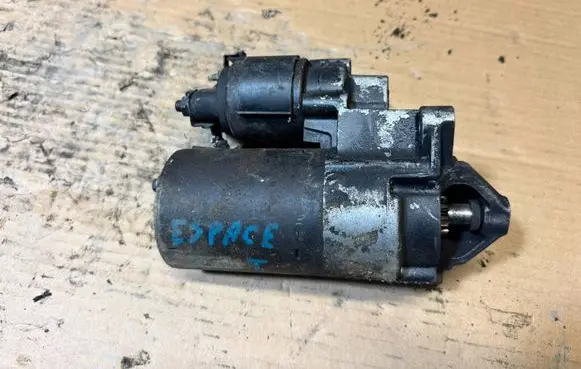 Renault Espace IV Starter motor A18860