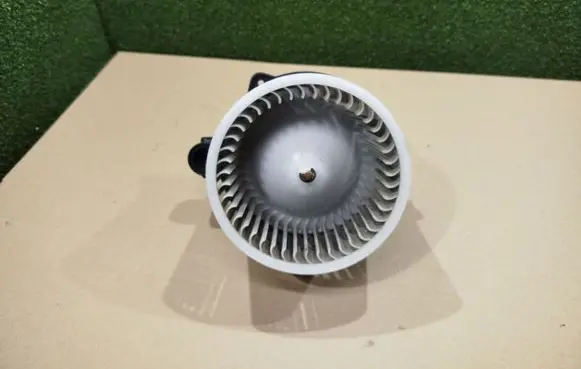 KIA Pro Cee'd III Heater fan/blower A5086200924